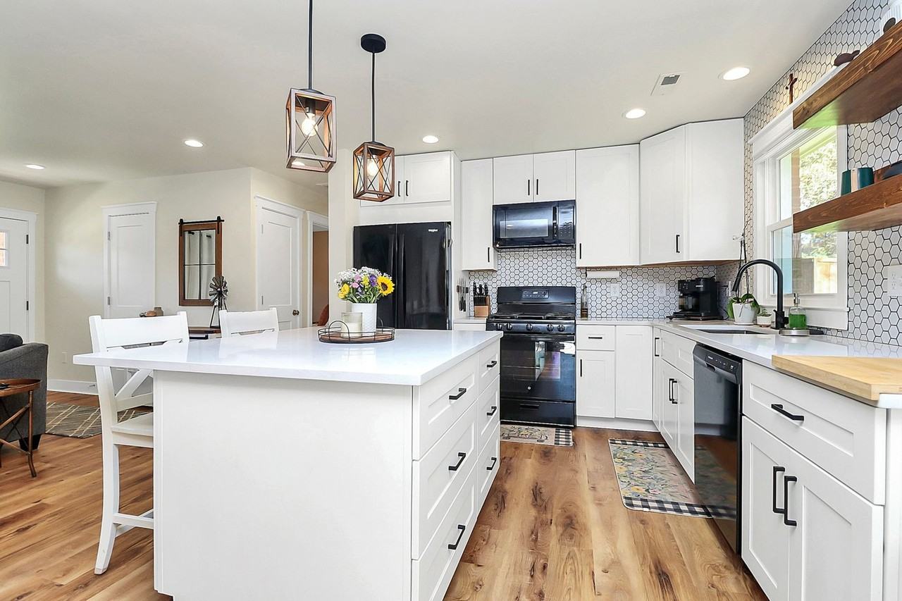 6439 Montpelier Rd - Photo 5 of 16