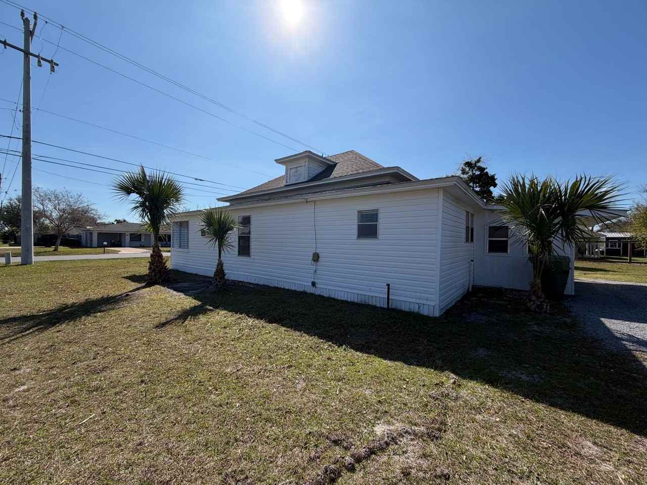 1002 Indiana Ave - Photo 4 of 27