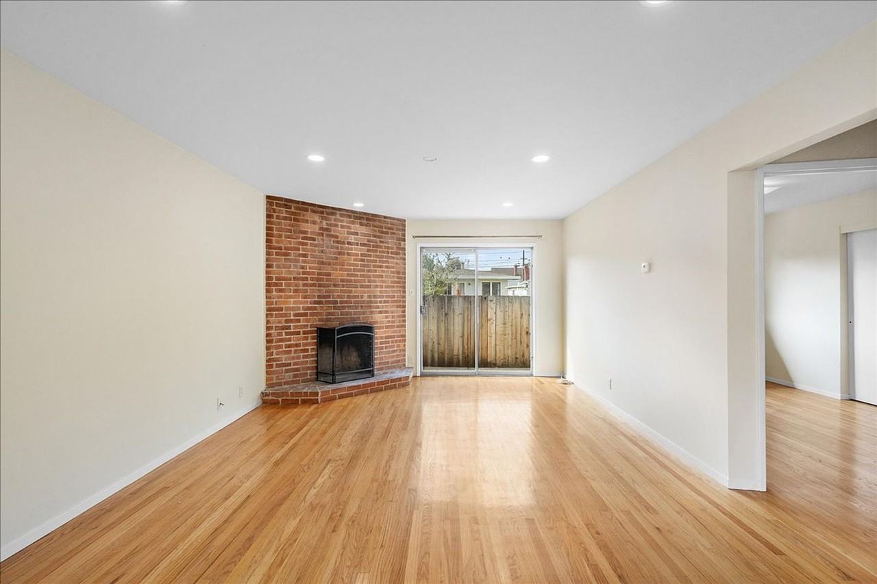 2208 Buena Vista Ave - Photo 3 of 19