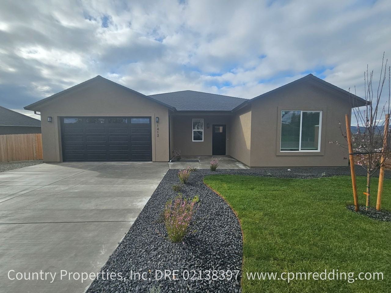 1412 White Water Cir