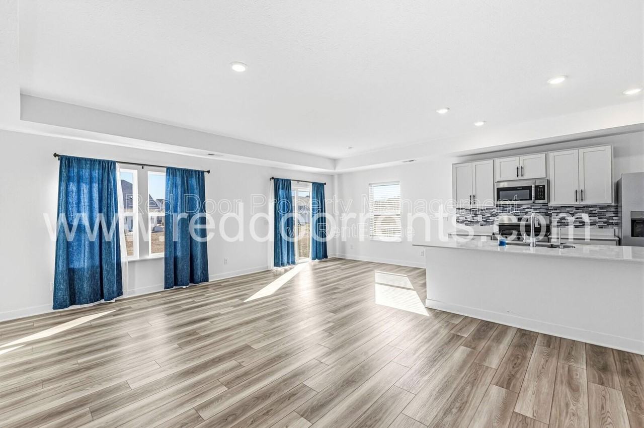 783 Garrow Dr - Photo 6 of 28