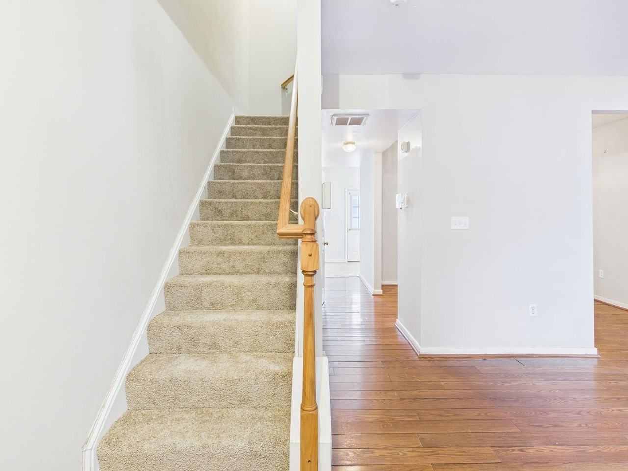 4715 Milfax Rd - Photo 3 of 12