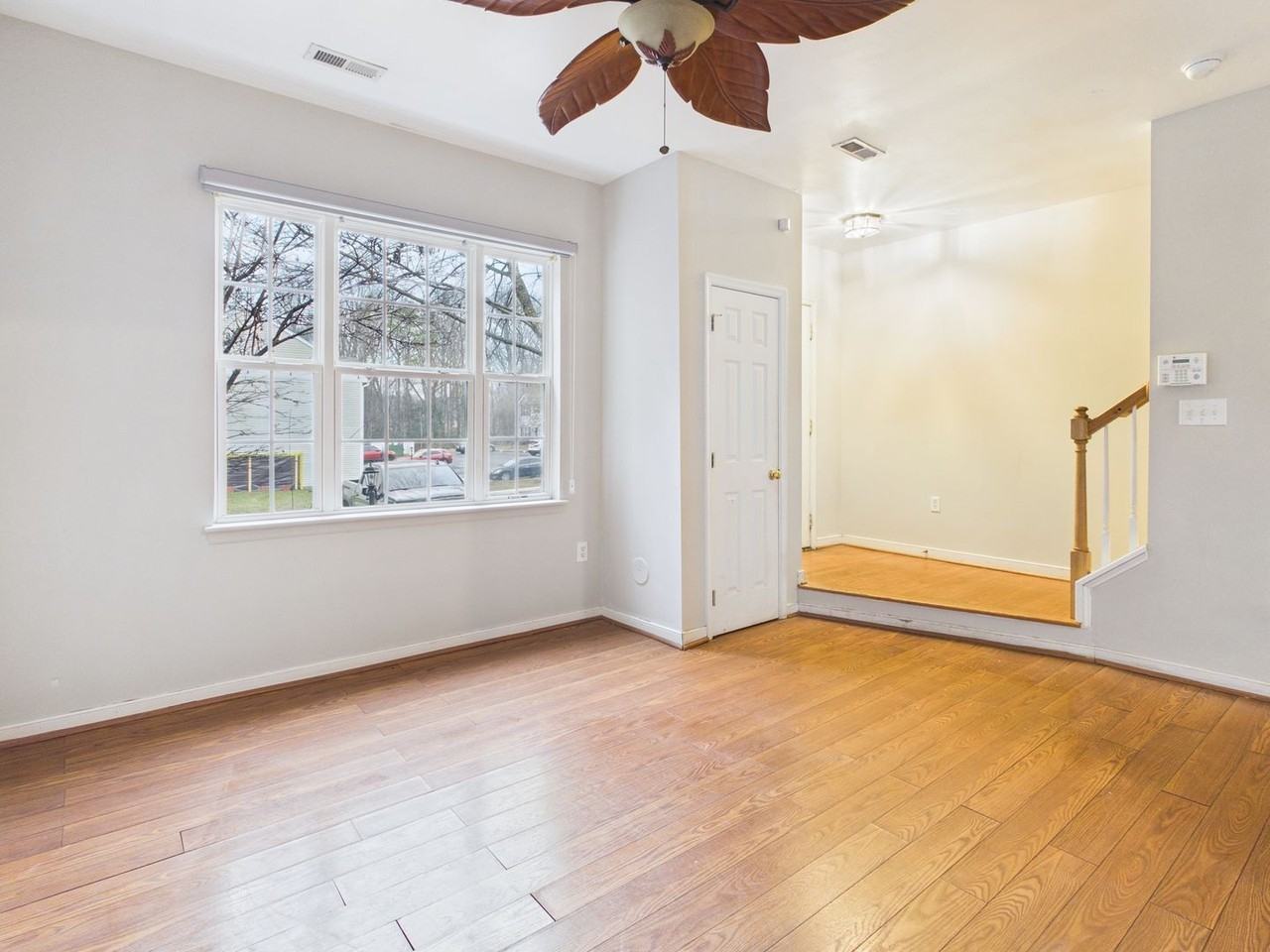 4715 Milfax Rd - Photo 4 of 12