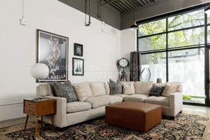 featured image of 851 Fulton St W #W105