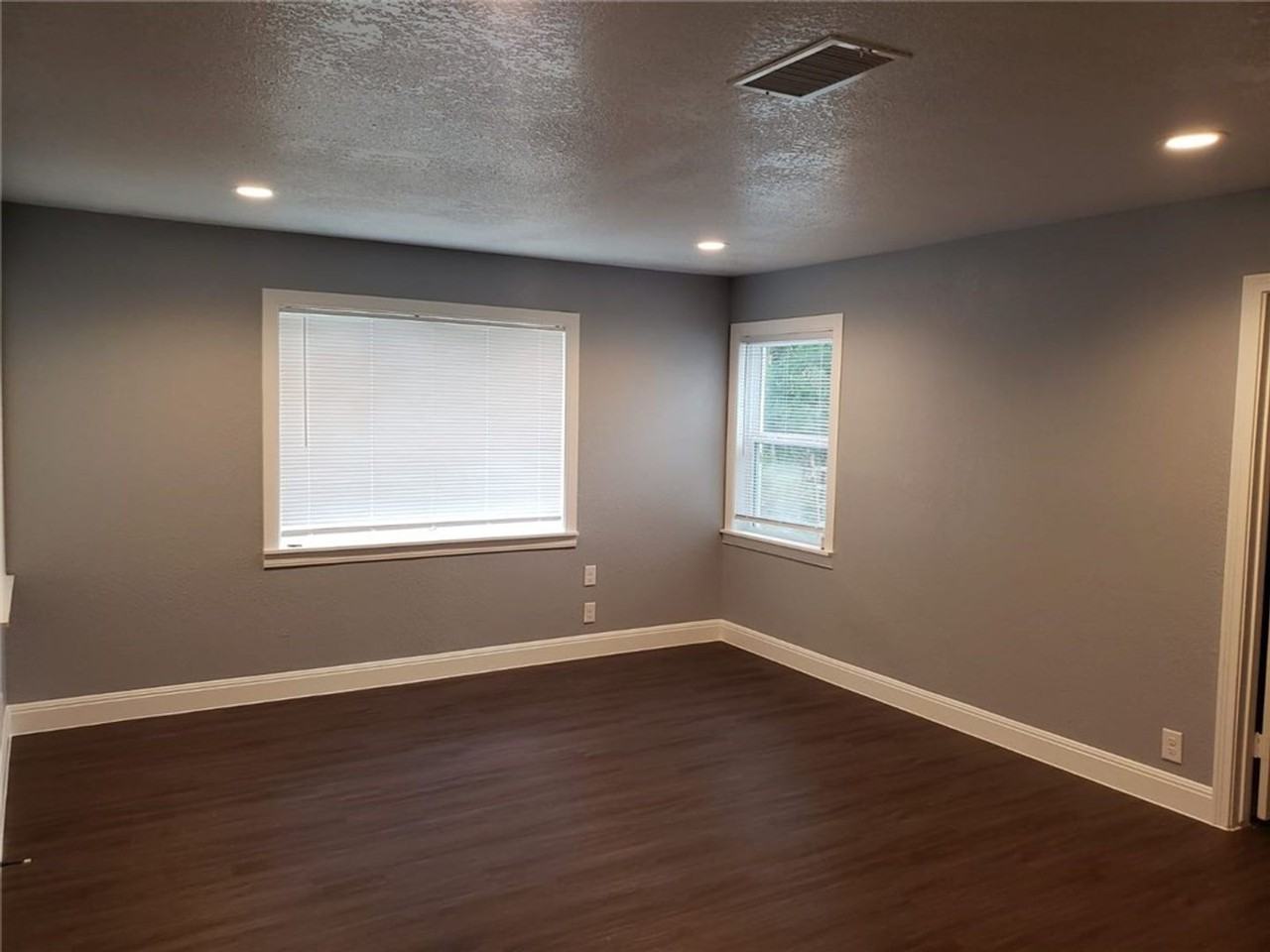 18901 Hog Eye Rd - Photo 7 of 10