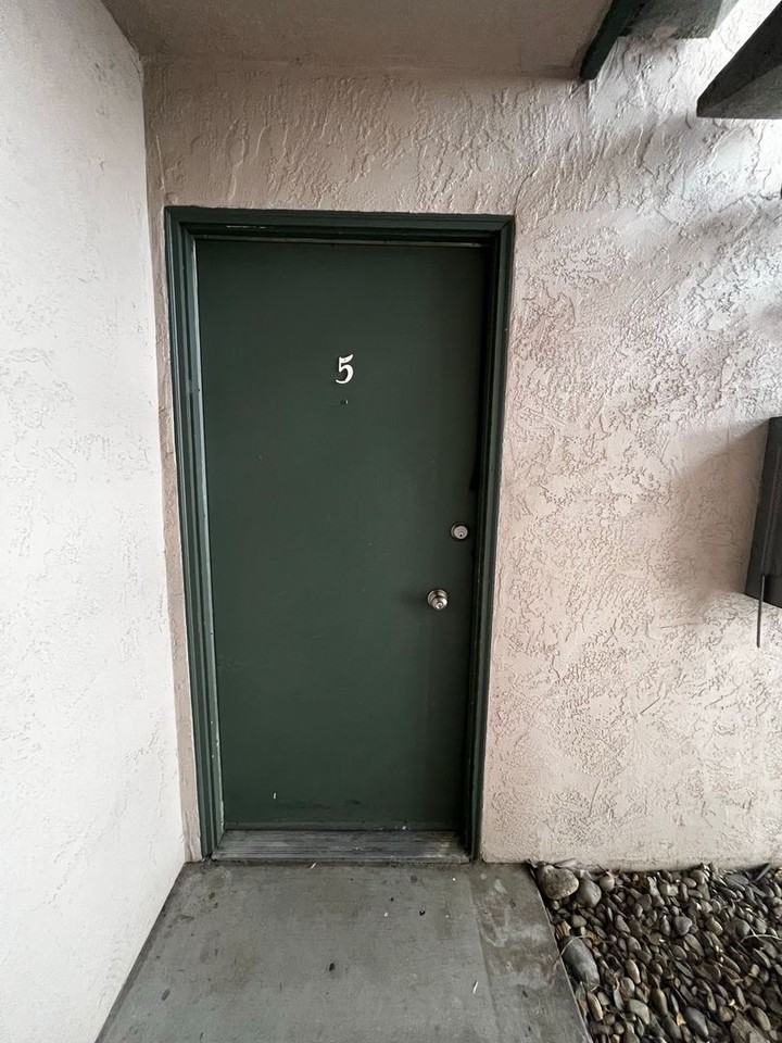 4888 Clayton Rd #5 - Photo 6 of 20