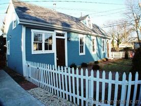 264 E Kossuth St - Photo 1 of 1