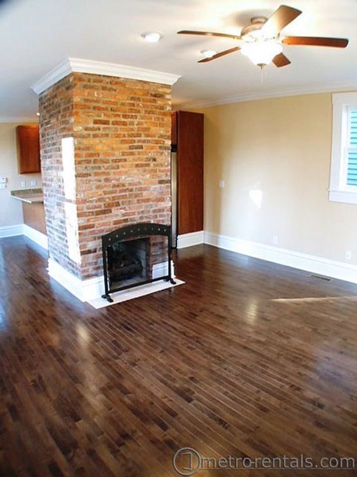 264 E Kossuth St - Photo 2 of 16