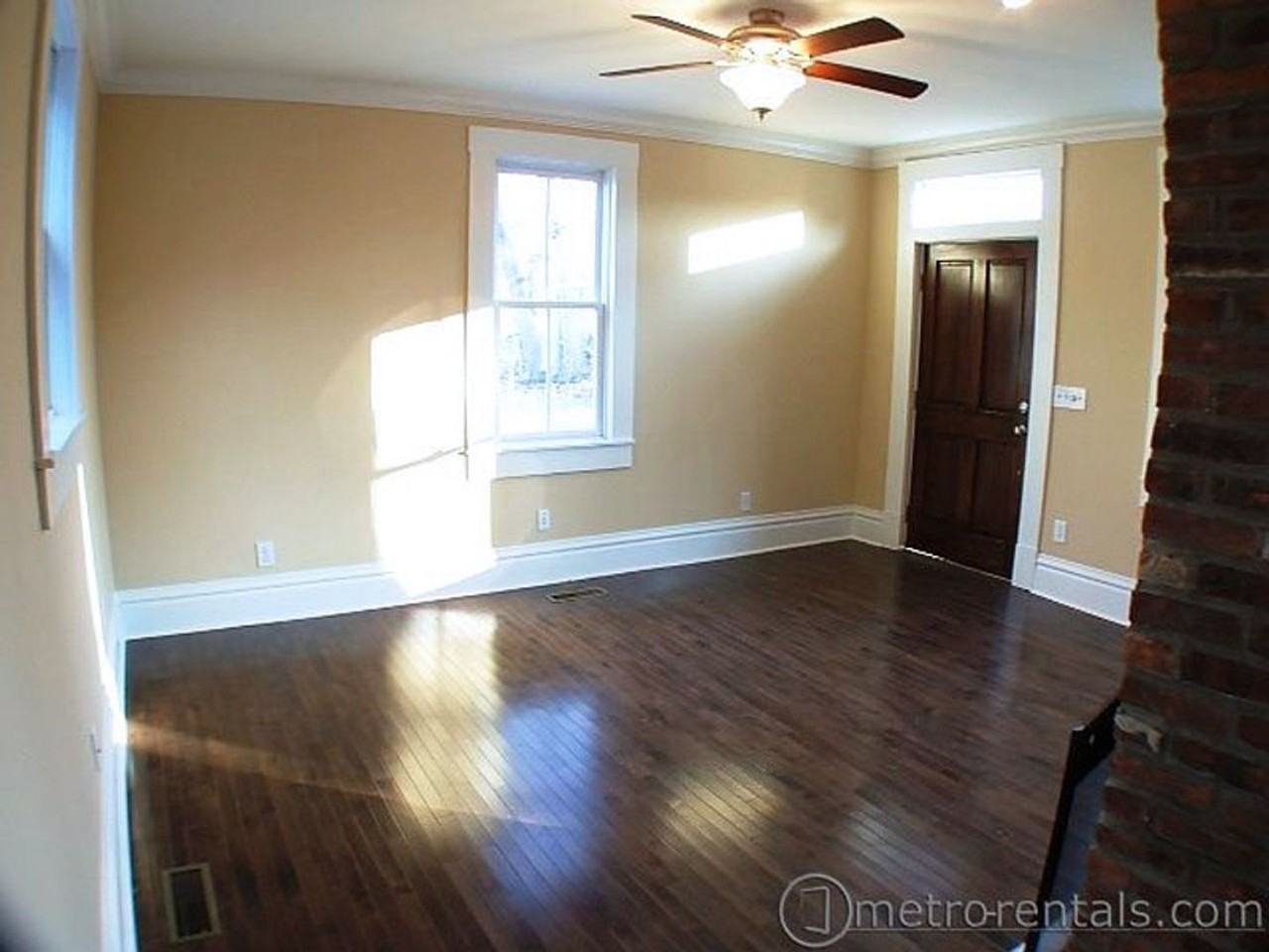 264 E Kossuth St - Photo 6 of 16