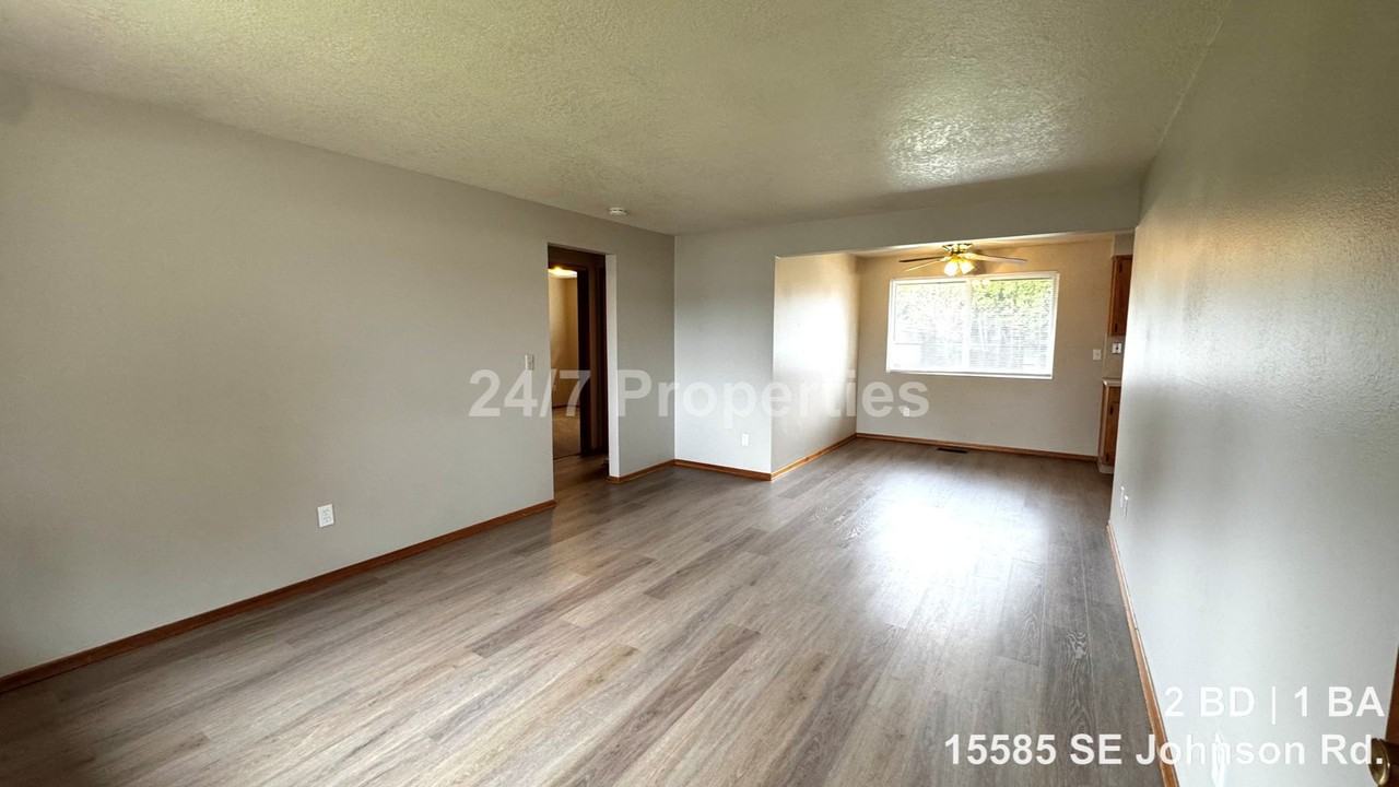 15585 Se Johnson Rd - Photo 3 of 12