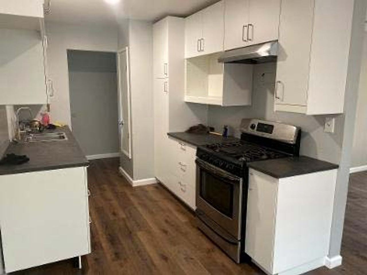 396 Elsinore Dr - Photo 5 of 22