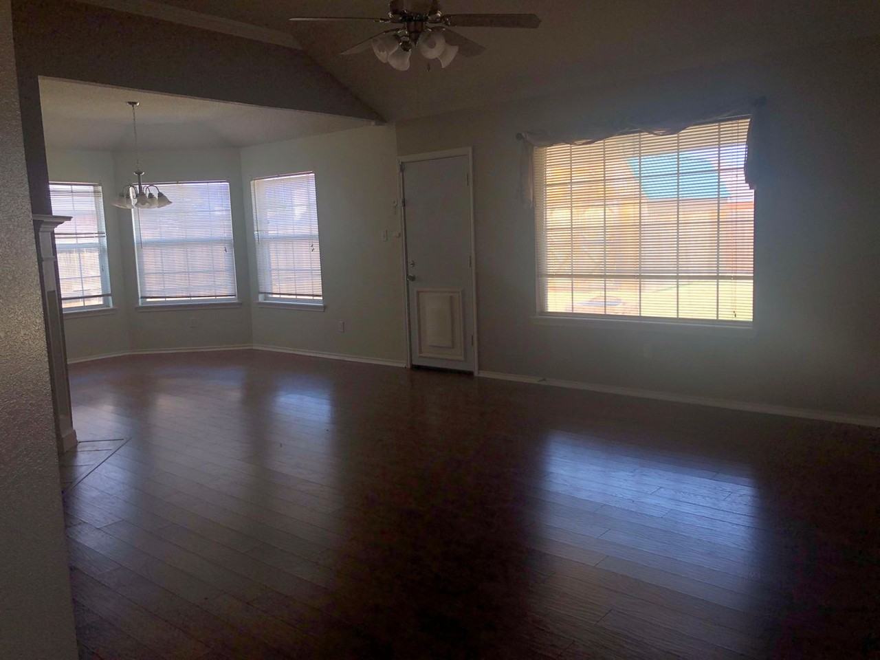 2308 96th St - Photo 4 of 19