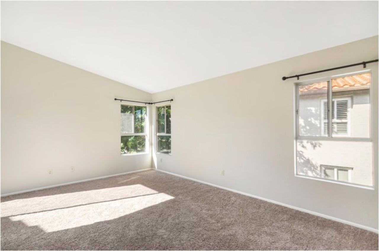 70 Corniche Dr #E - Photo 2 of 19