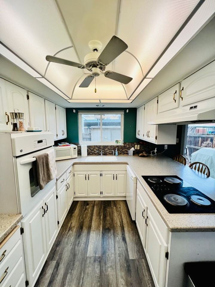 9202 E Lehigh Ave - Photo 7 of 31