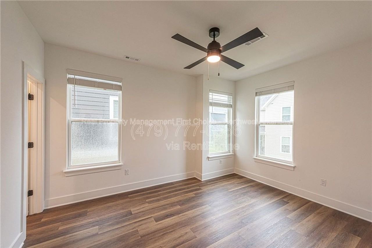 S Laramie Hts - Photo 6 of 11