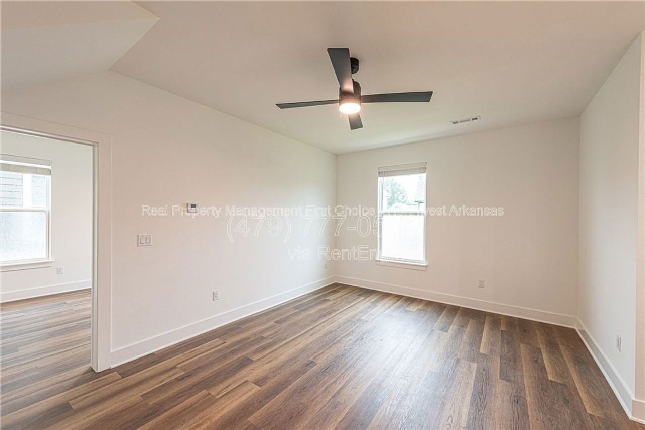 S Laramie Hts - Photo 7 of 11