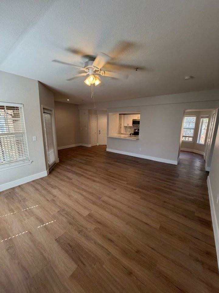 400 Summit Ridge Pl #210 - Photo 6 of 25