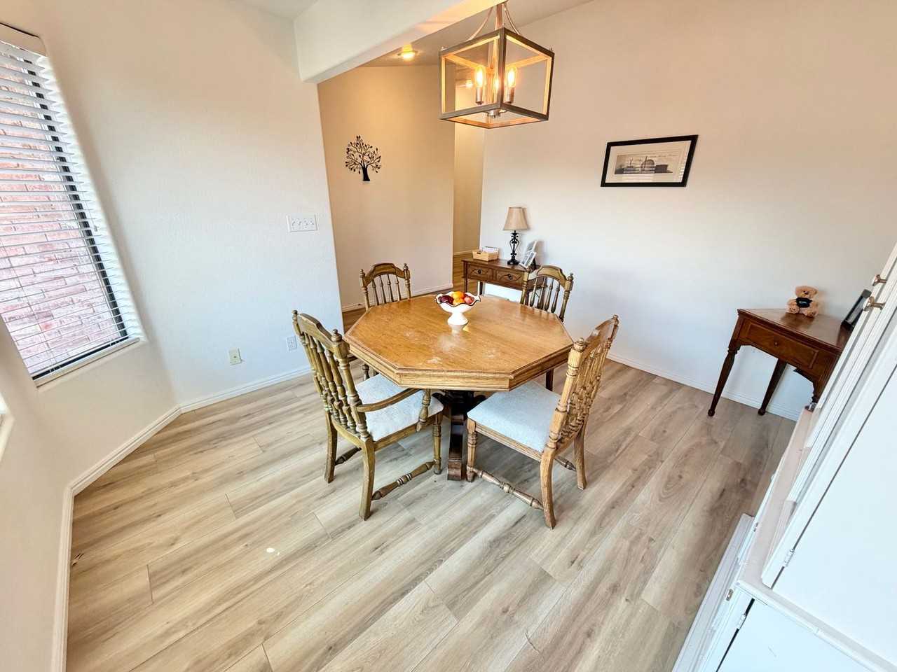 2154 S Legacy Dr - Photo 6 of 28