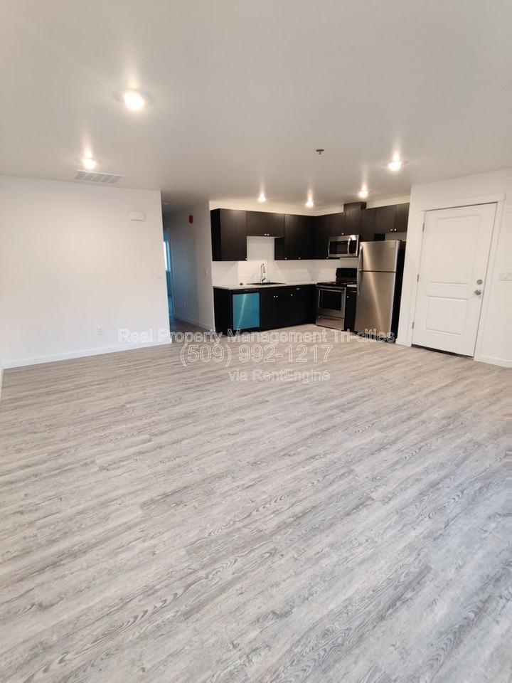 6944 Hardrock Ct #102 - Photo 2 of 13