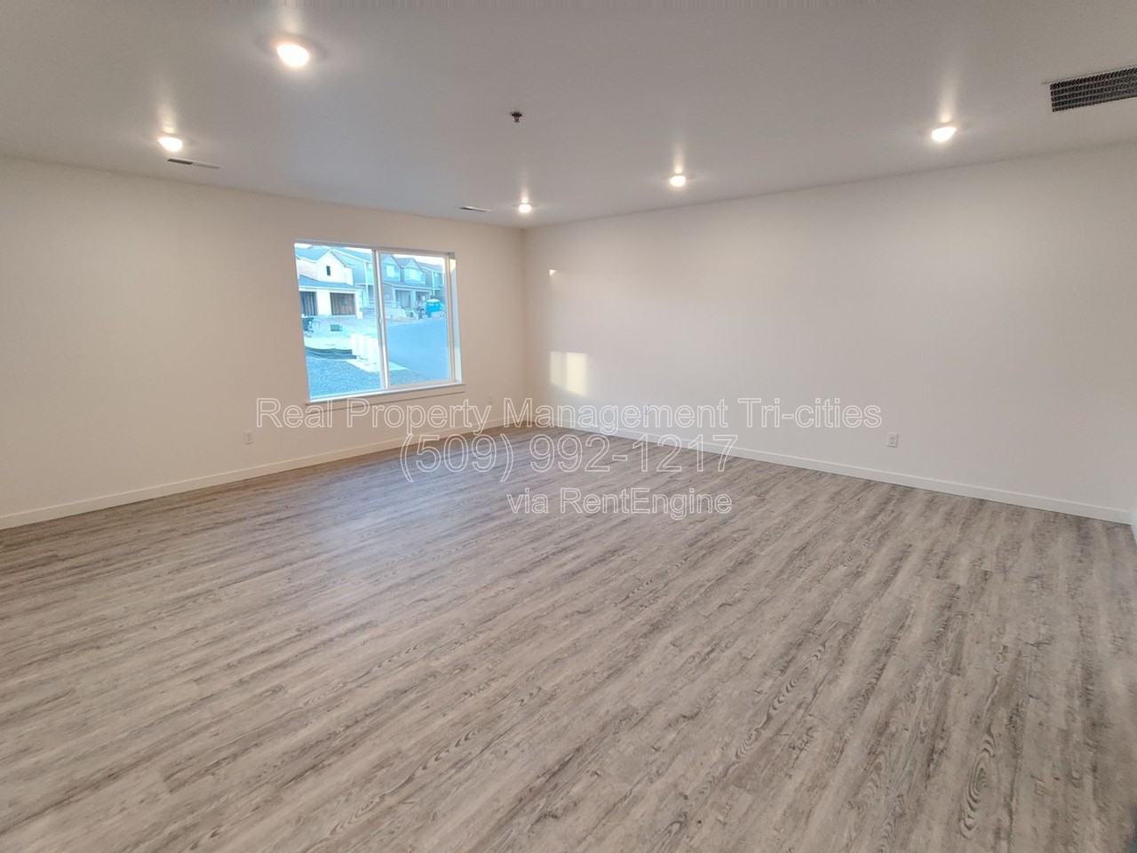 6944 Hardrock Ct #102 - Photo 3 of 13