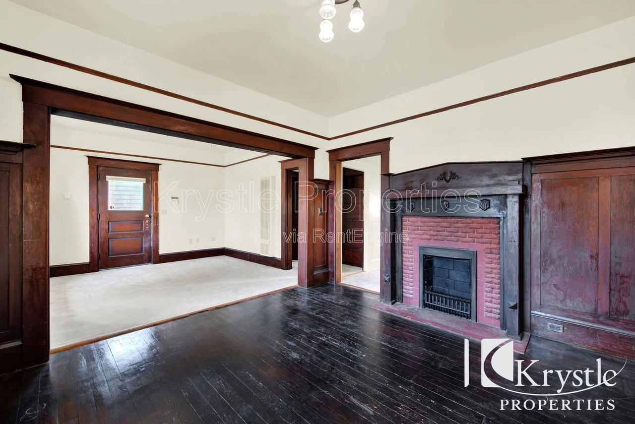 417 El Dorado St - Photo 6 of 24