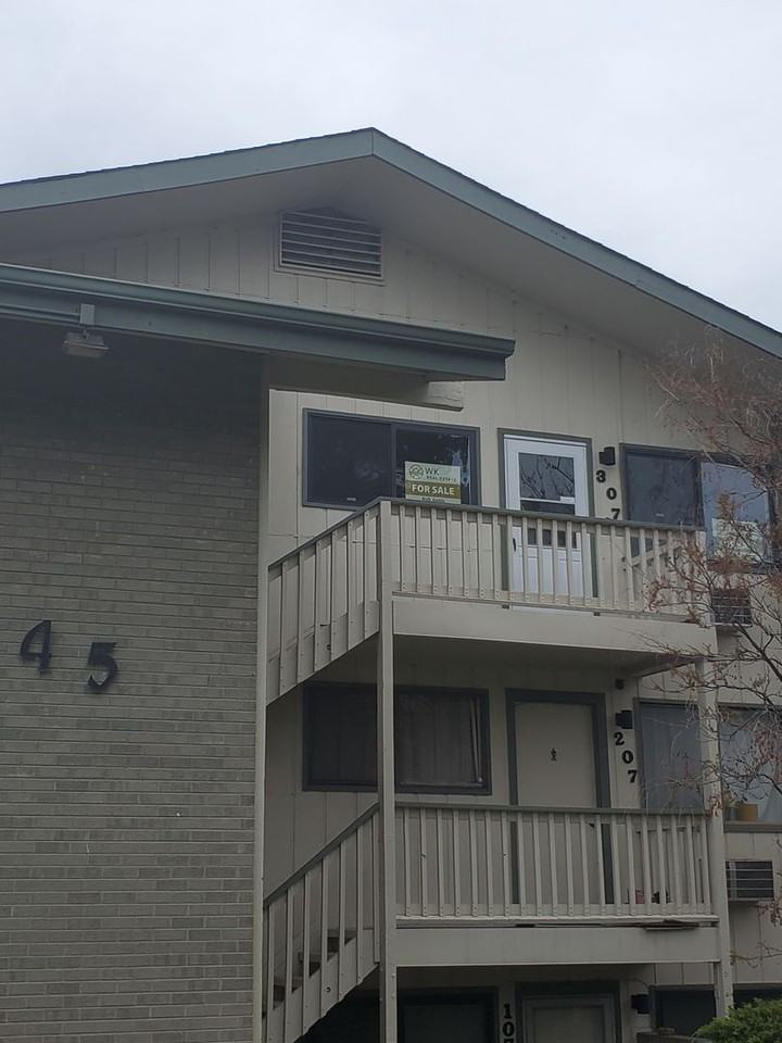 645 Manhattan Pl #307 - Photo 2 of 25