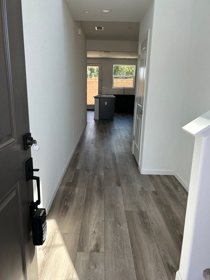 1021 W Payson Ave - Photo 2 of 12