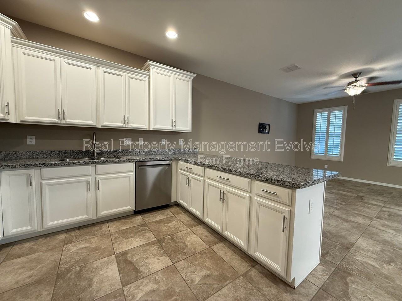 2270 S Deerfield Ln - Photo 7 of 23