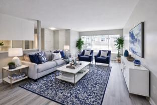 LB0362 - Photo 1 of 1