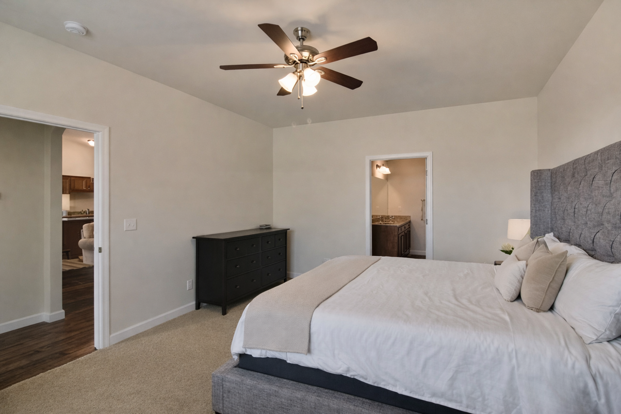 Upscale 3 bedroom Townhome in Prestigious Grande Mere - Photo 7 of 12