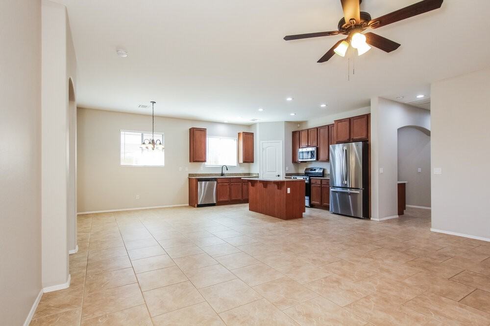 21899 S 215th St - Photo 3 of 16