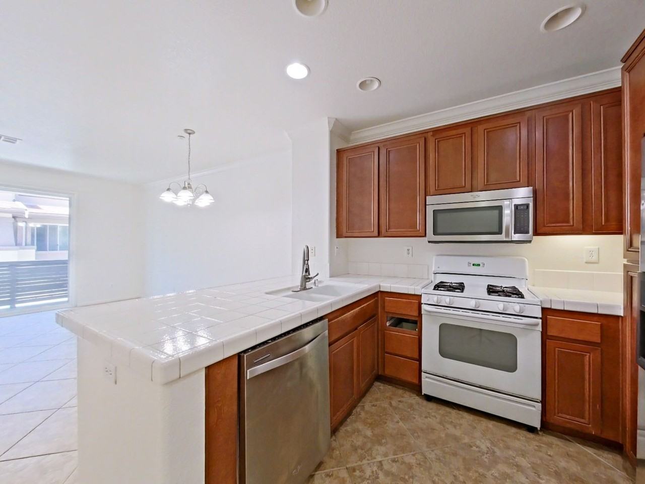 16911 Bixby St #21 - Photo 6 of 26