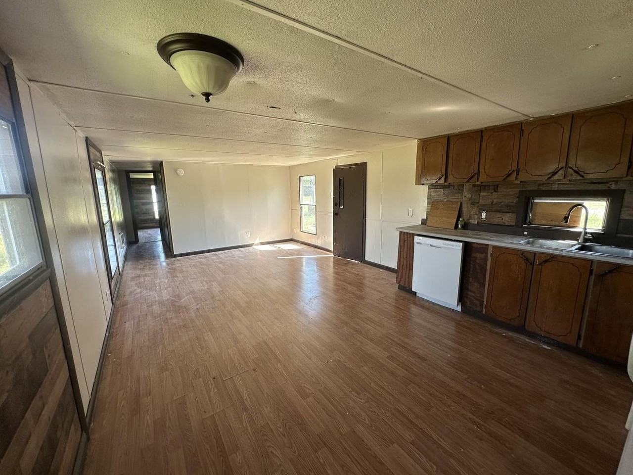 3620 Carver Rd - Photo 3 of 3