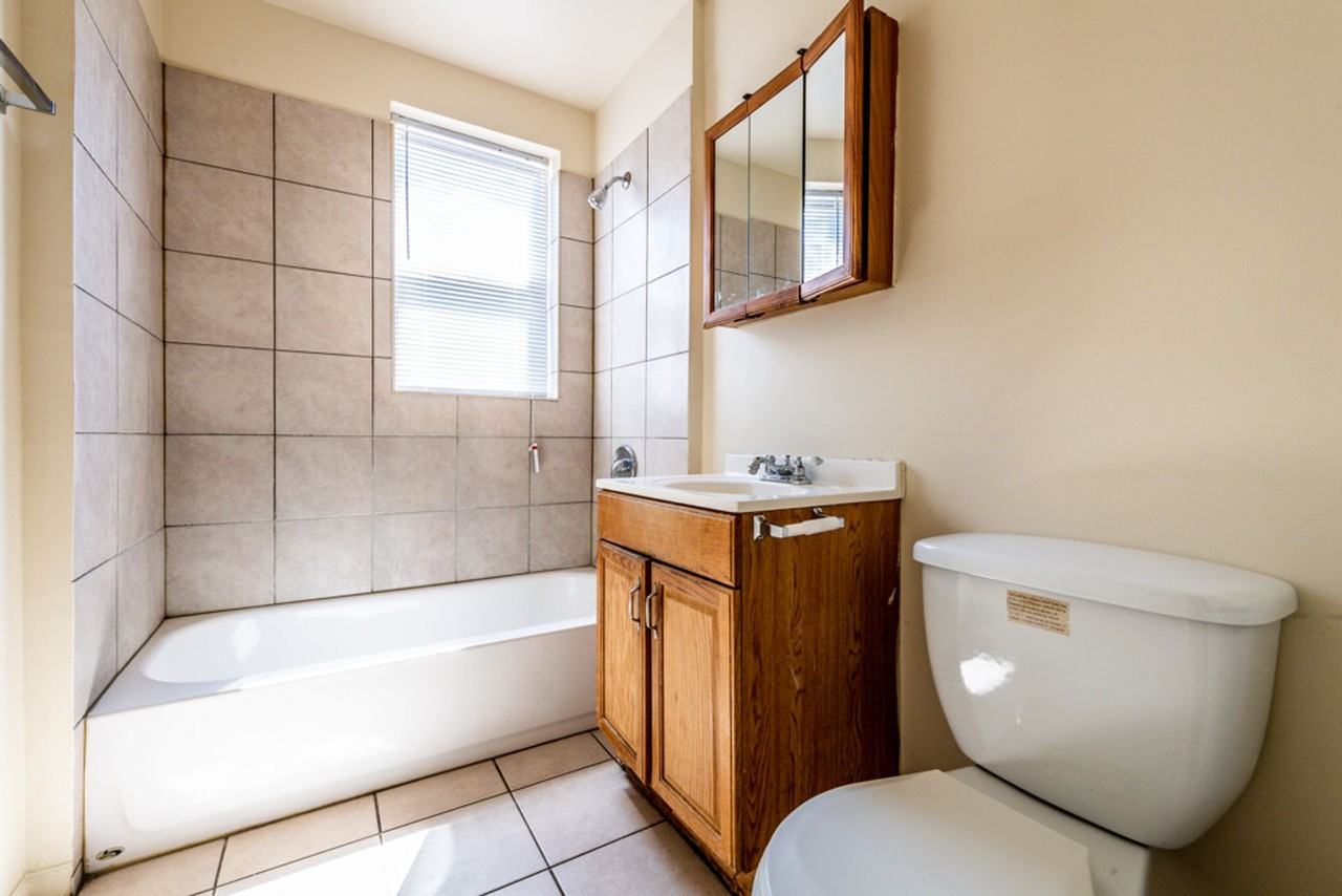 8001-03 S Carpenter 1017-1021 W 80th Chicago, IL 60620 - Photo 2 of 21