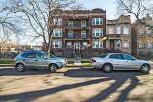 featured image of 6033 S Vernon Ave