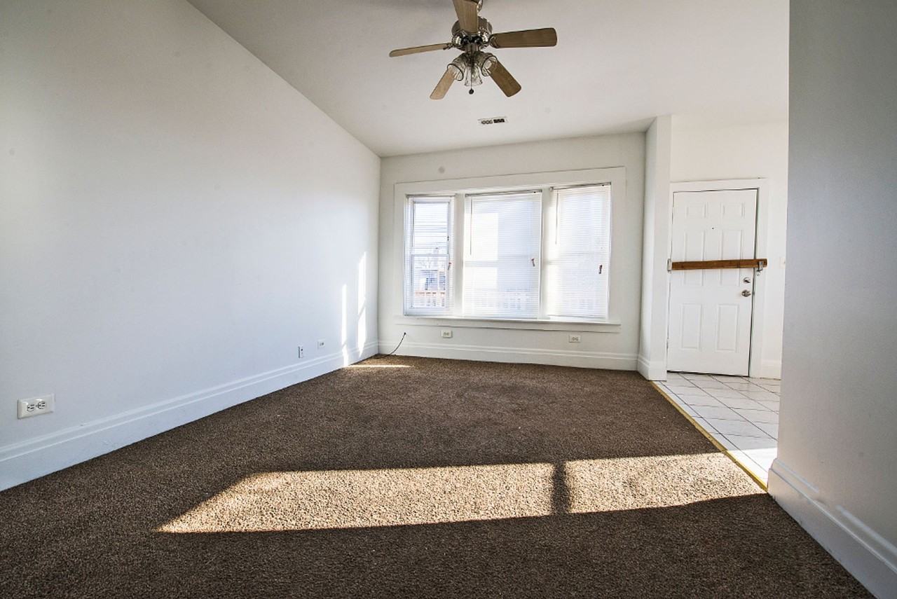 6033 S Vernon - Photo 7 of 26