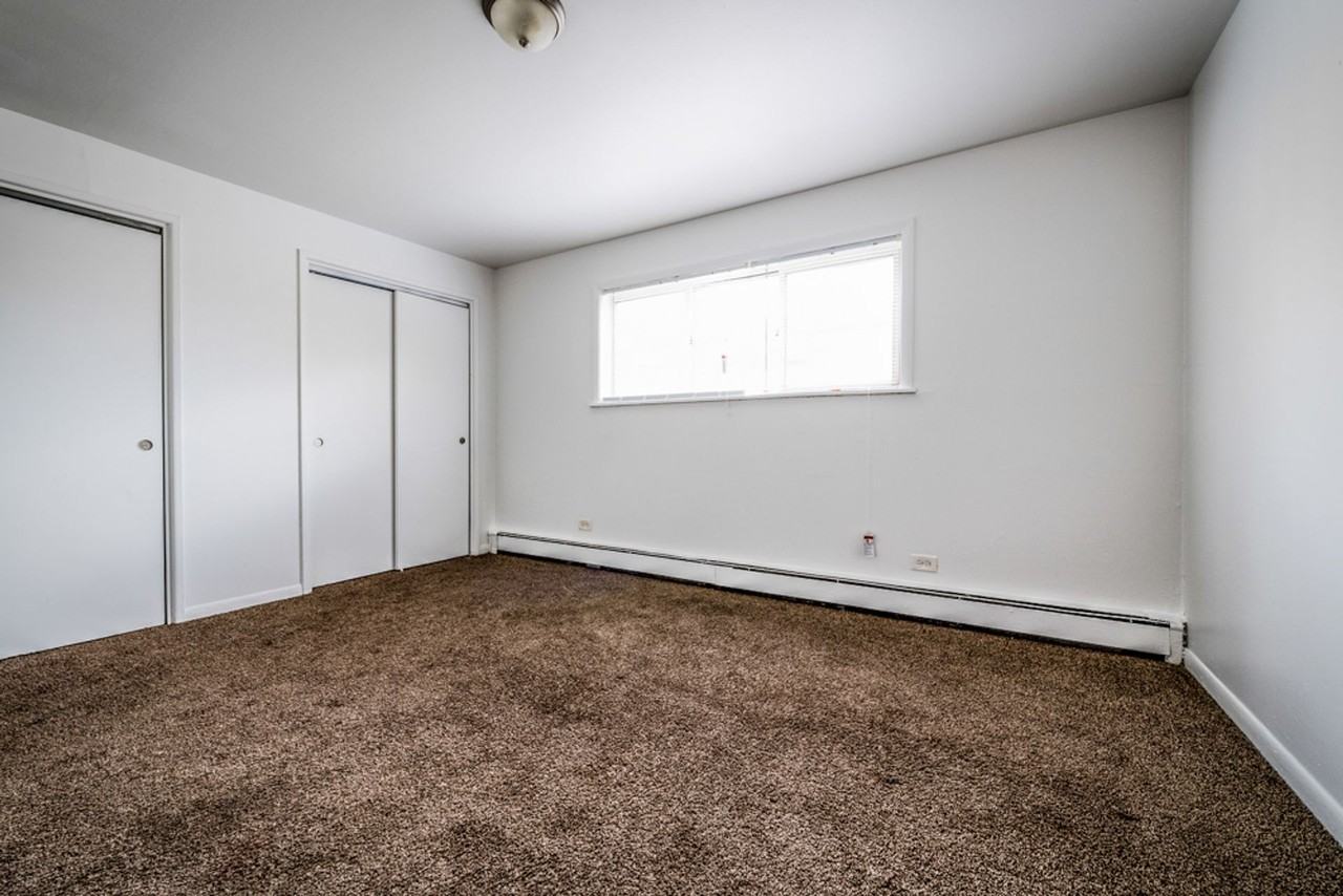 8100 S Drexel Ave Chicago, IL 60619 - Photo 3 of 24