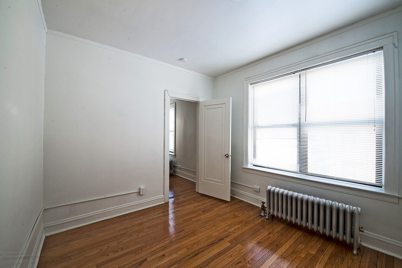 8951 S Ada St Chicago, IL 60620 - Photo 6 of 18