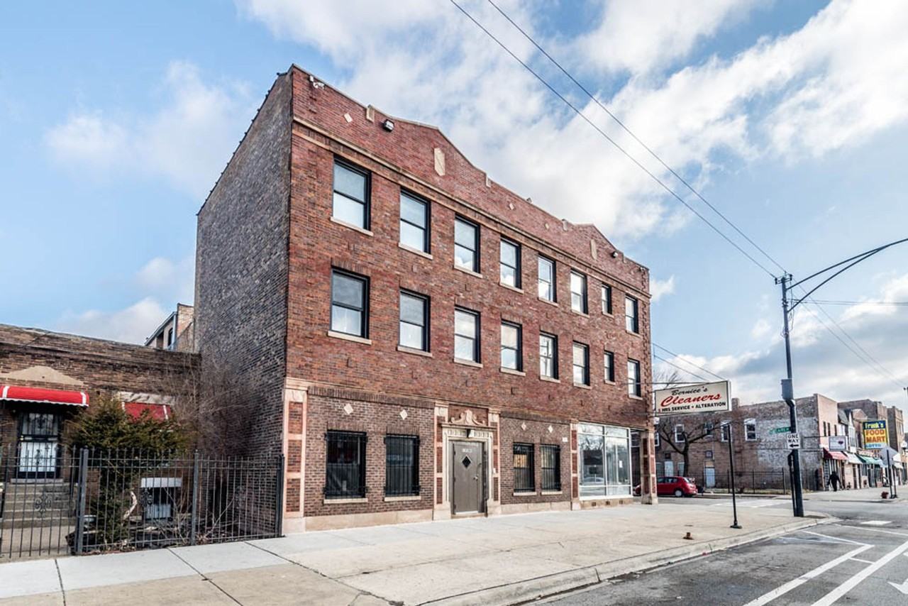 5100 W Madison - Photo 2 of 20