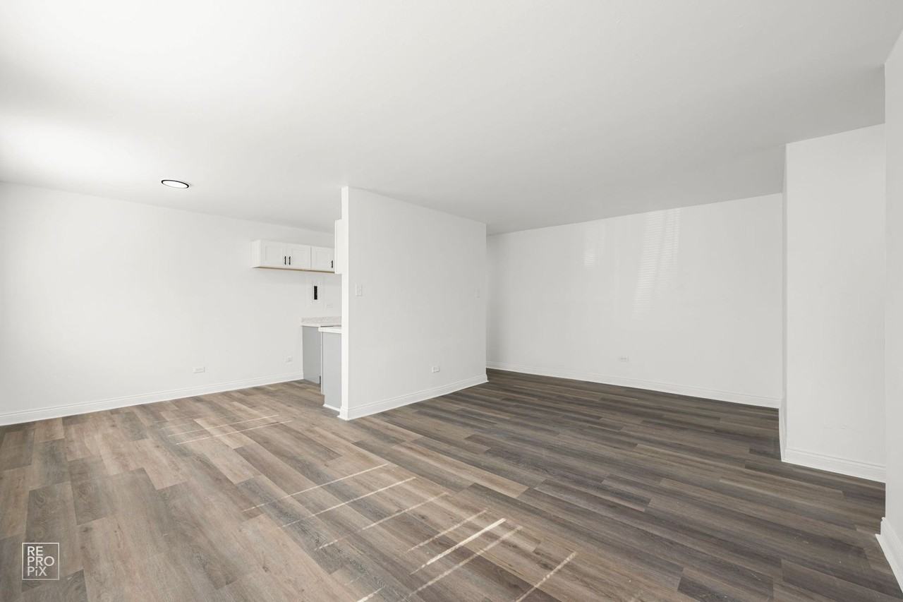 8342-8350 S Ellis Ave Chicago, IL 60619 - Photo 5 of 26