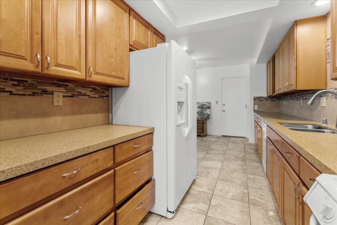 20651 Roscoe Blvd #K - Photo 4 of 23