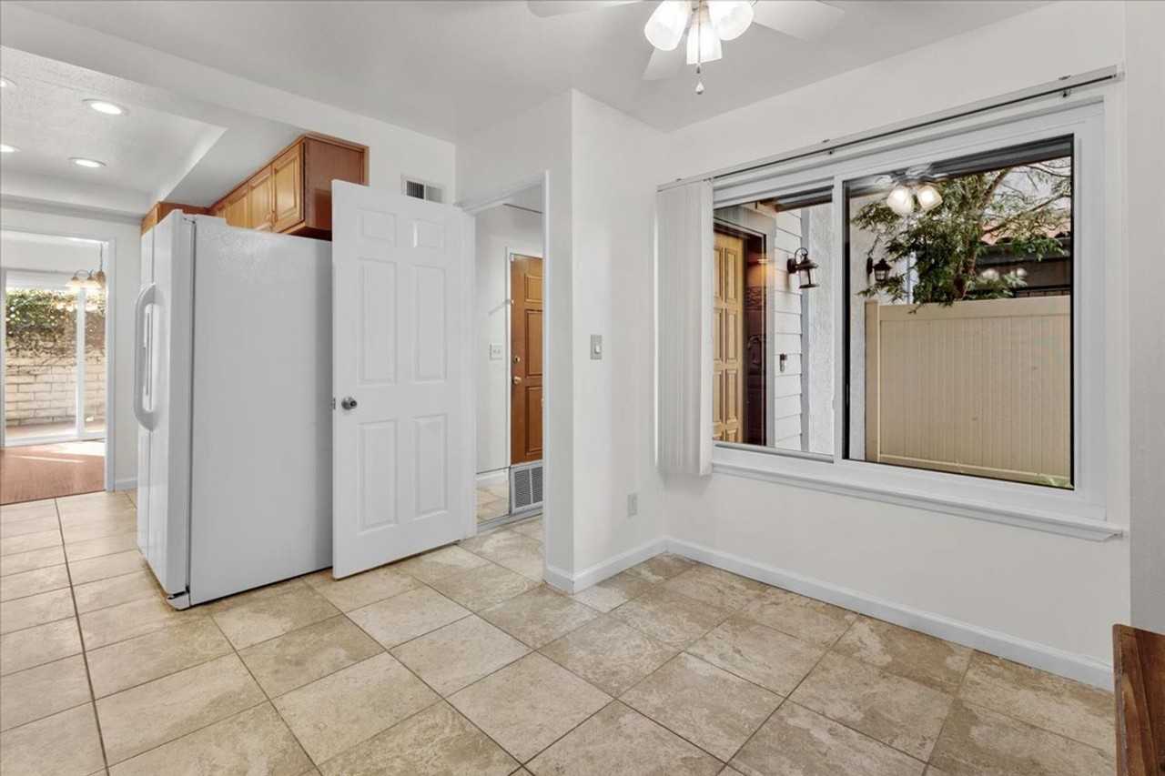 20651 Roscoe Blvd #K - Photo 6 of 23