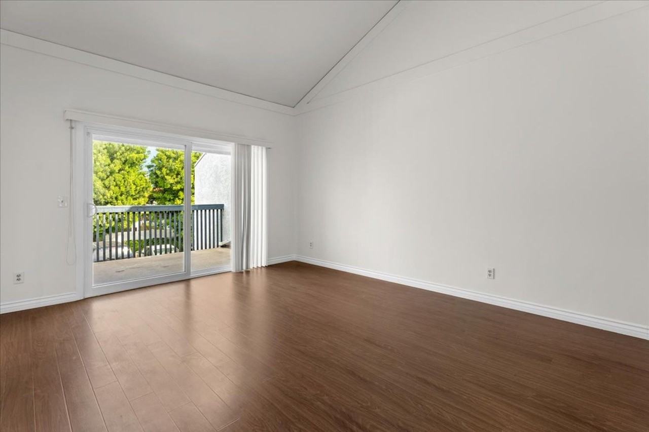 20651 Roscoe Blvd #K - Photo 7 of 23