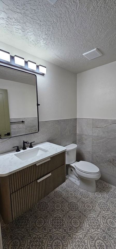 505 Los Arboles Ave Nw - Photo 7 of 36