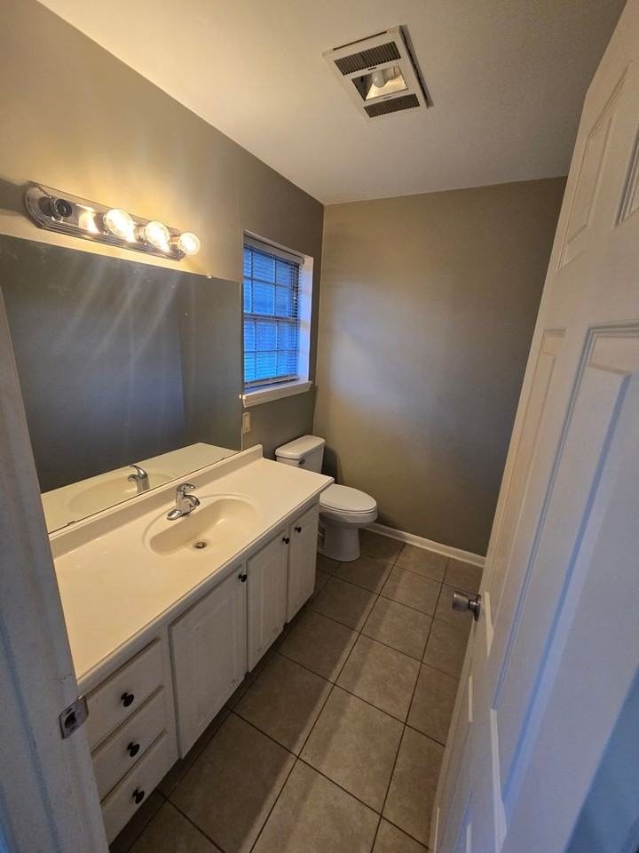 3229 Cloverland Dr - Photo 5 of 10