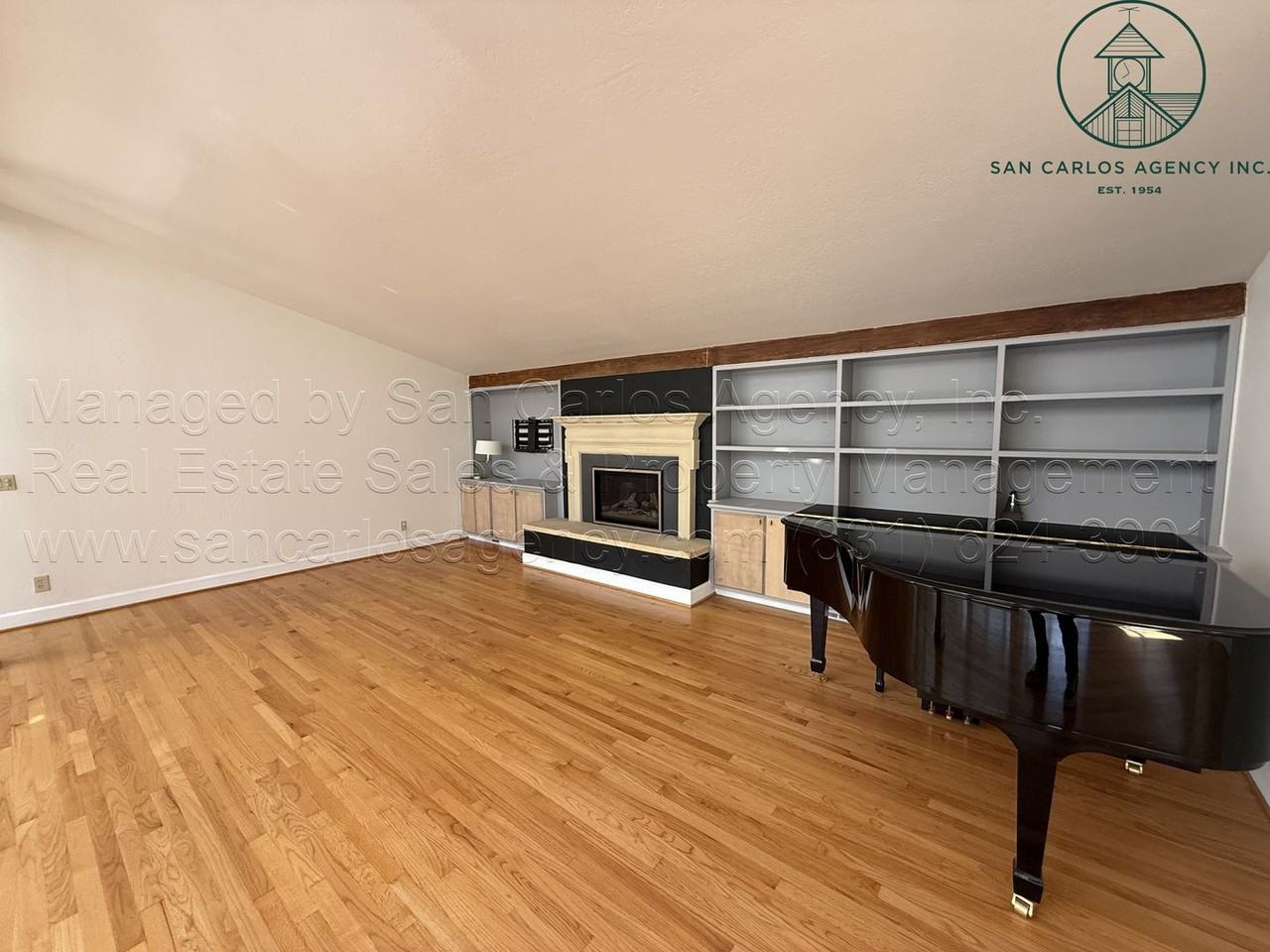 25482 Carmel Knolls Dr - Photo 5 of 33