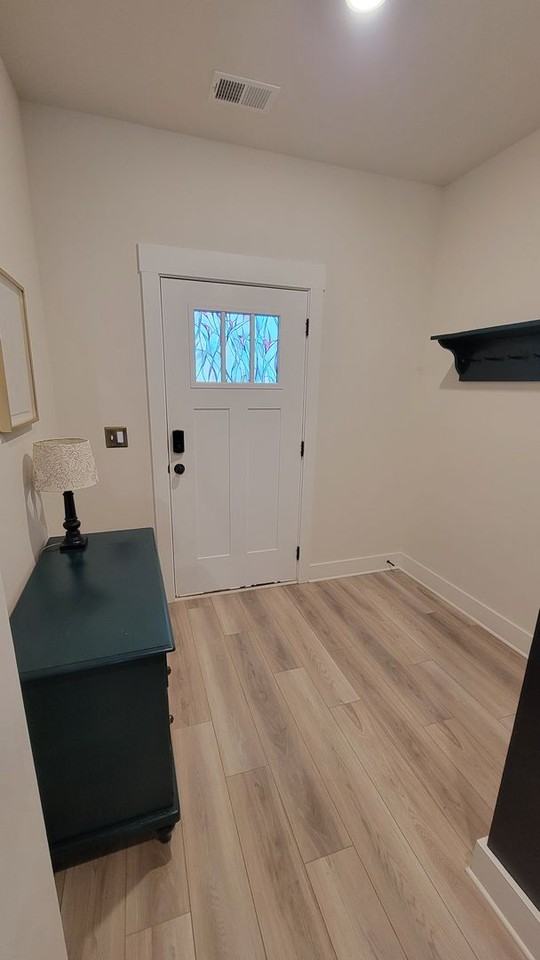 208 Tippin Trl - Photo 2 of 18