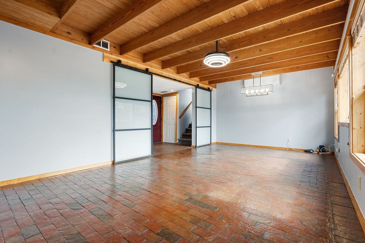 906 Glendale Ave Apt B - Photo 7 of 21