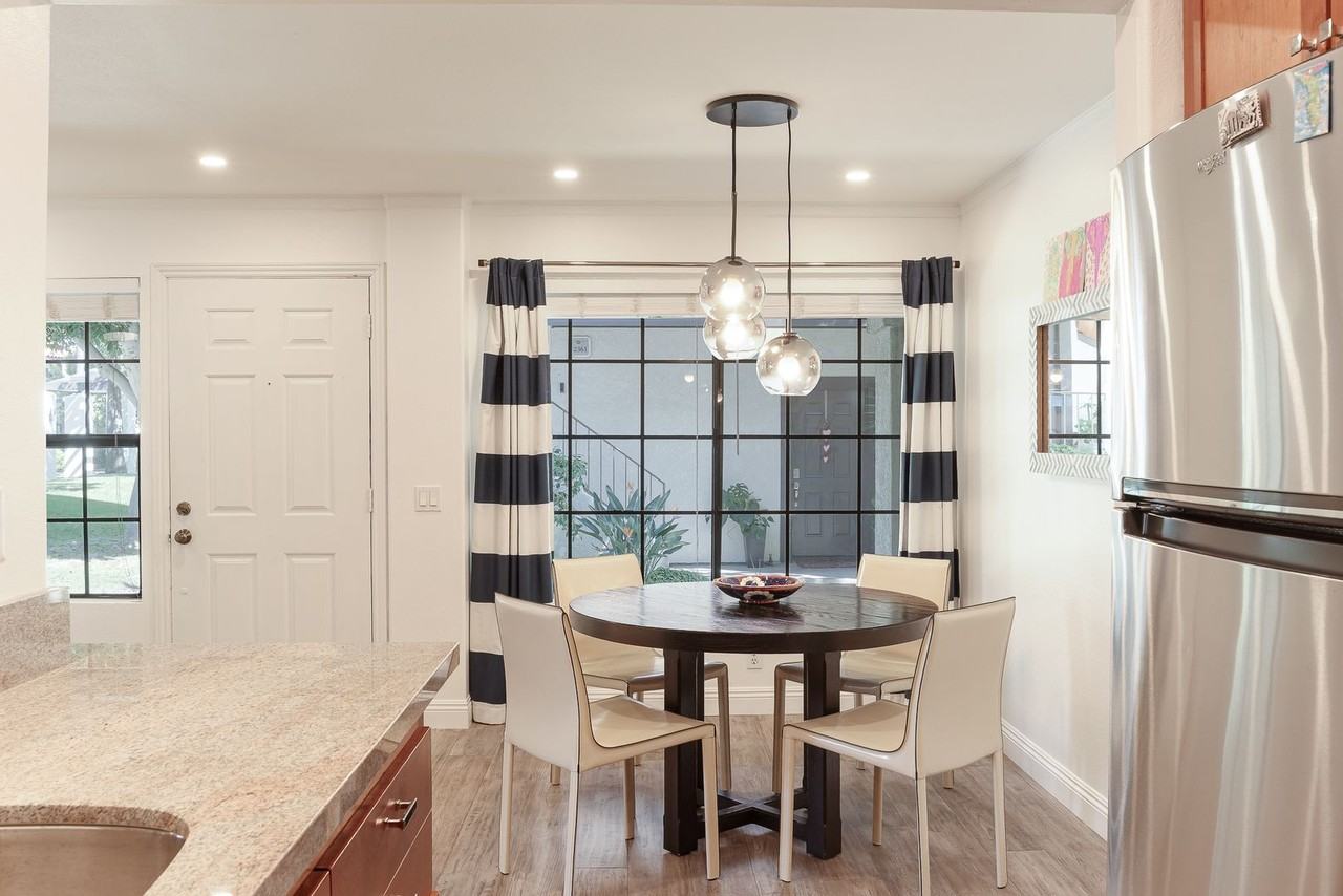 2375 Martinique Ln - Photo 6 of 27