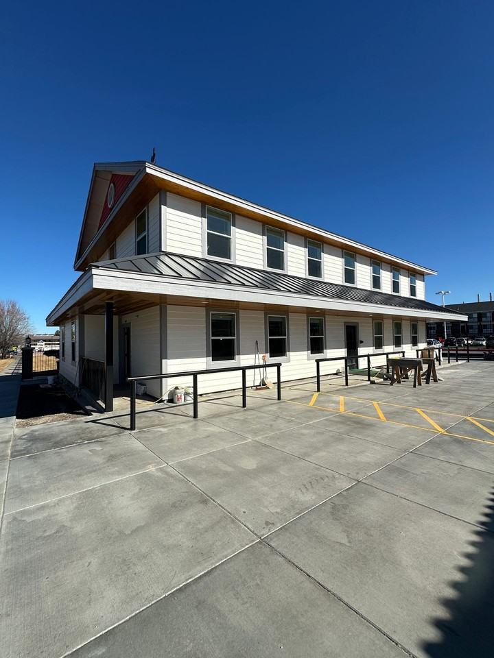 H431OL - Photo 2 of 6